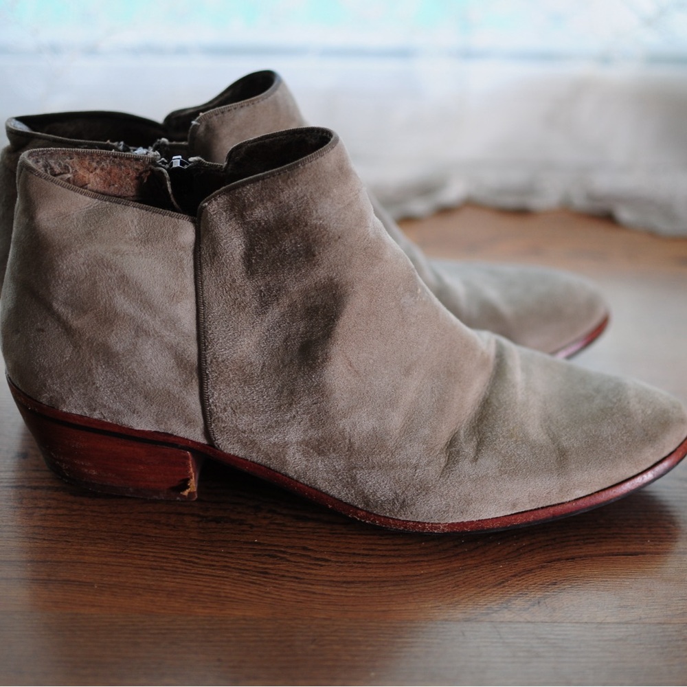 Sam Edelman bootie, a proven case that the older the better! 9.5